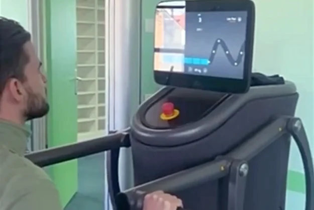 Améliorer la rééducation : l'expérience des machines isocinétiques au CEERRF
