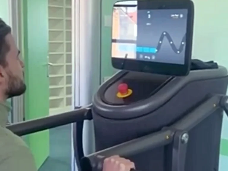 Améliorer la rééducation : l'expérience des machines isocinétiques au CEERRF