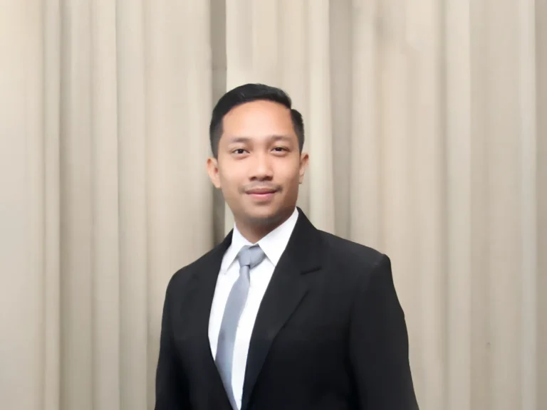 Gede Parta Kinandana - Soigner - enseigner et faire rayonner la kinésithérapie à Bali