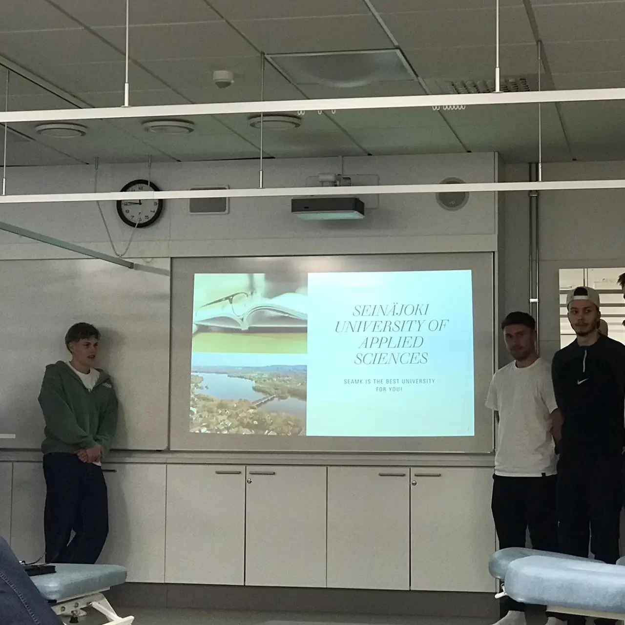 Sous les aurores boréales : le CEERRF en immersion pédagogique en Finlande