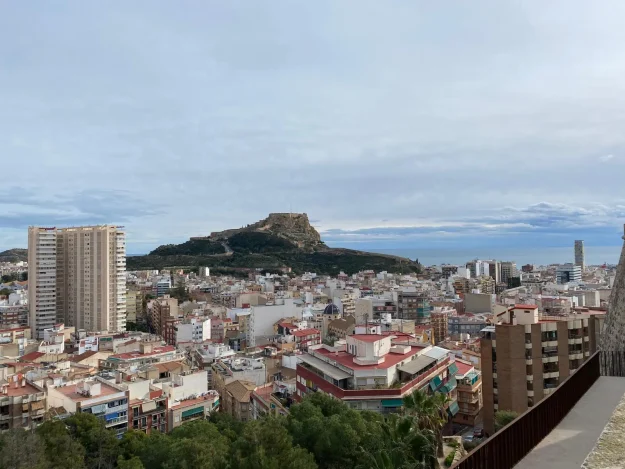 Clara raconte son stage Erasmus+ de 2 mois en kiné à Alicante