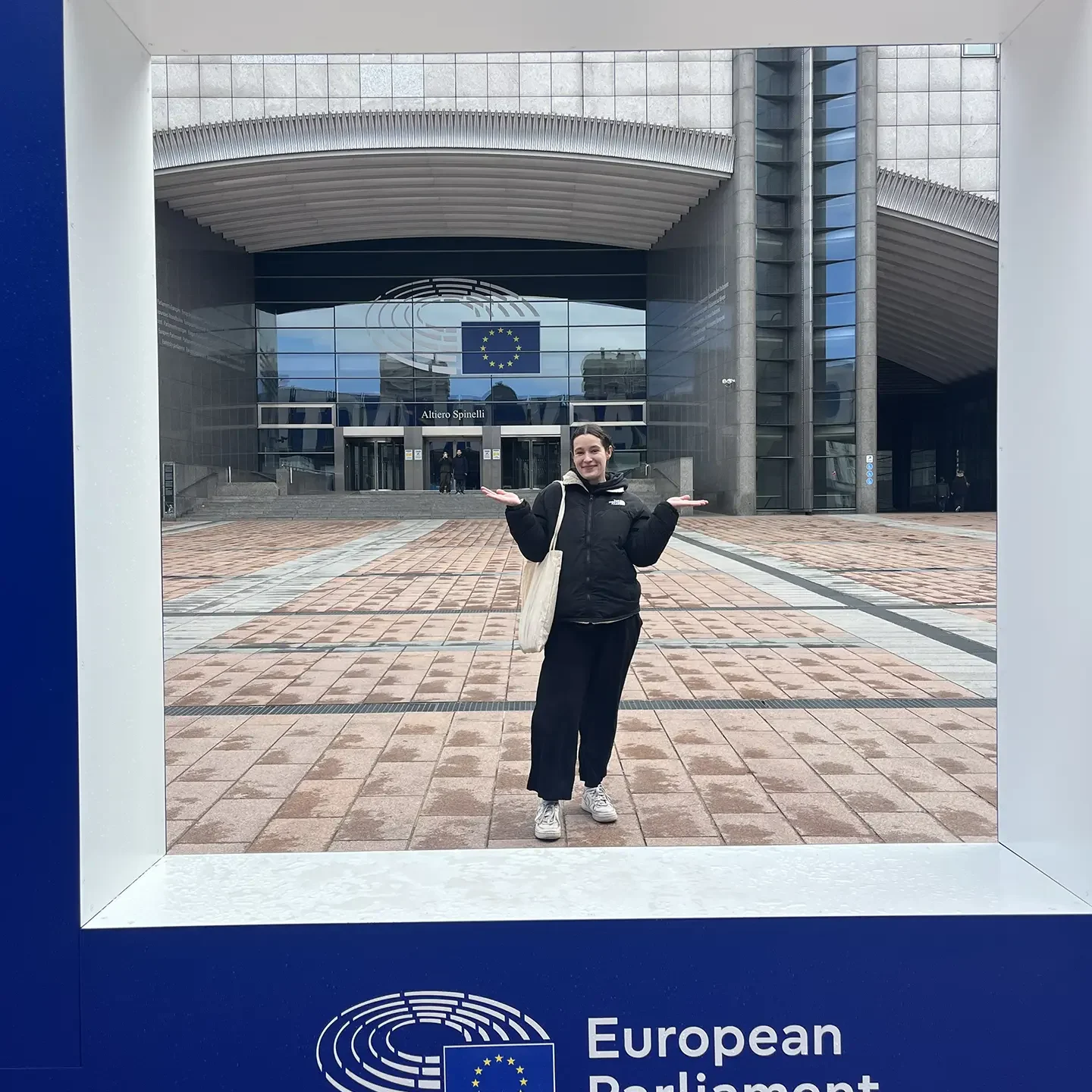 Témoignage Erasmus+ : Julie à Bruxelles, la mobilité francophone qui change toutTémoignage Erasmus+ : Julie à Bruxelles, la mobilité francophone qui change tout