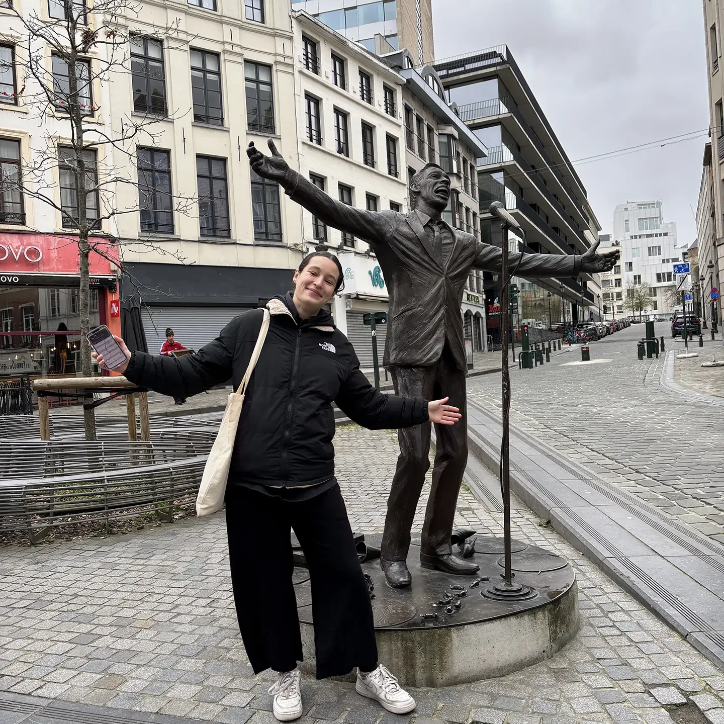 Témoignage Erasmus+ : Julie à Bruxelles, la mobilité francophone qui change tout